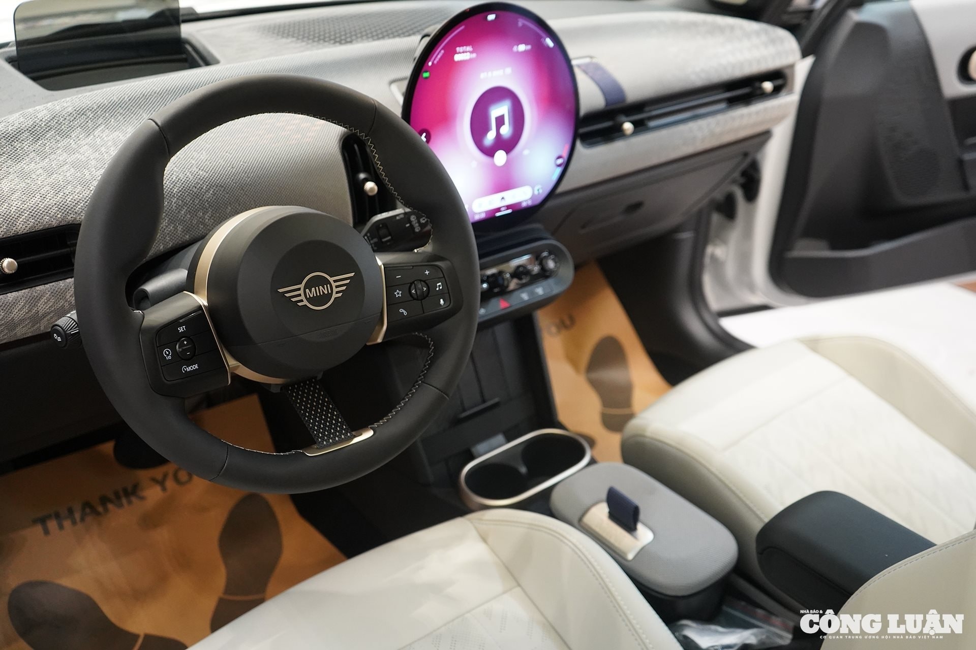 Thiết kế nội thất MINI Cooper S 2025 - Ảnh: ĐT