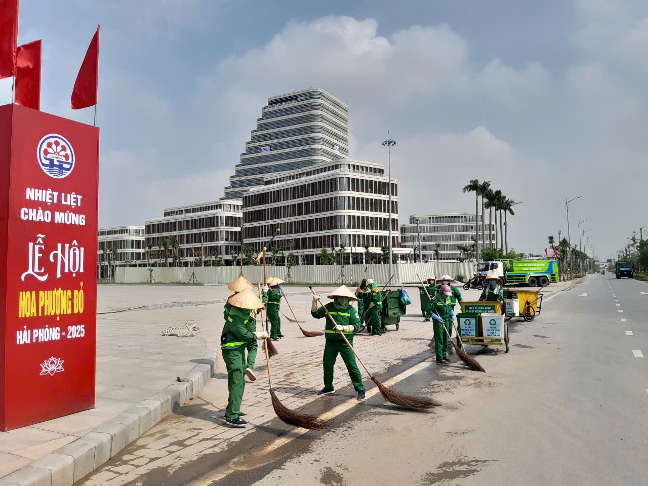 anh-3-cong-ty-moi-truong-do-thi-hai-phong.jpg