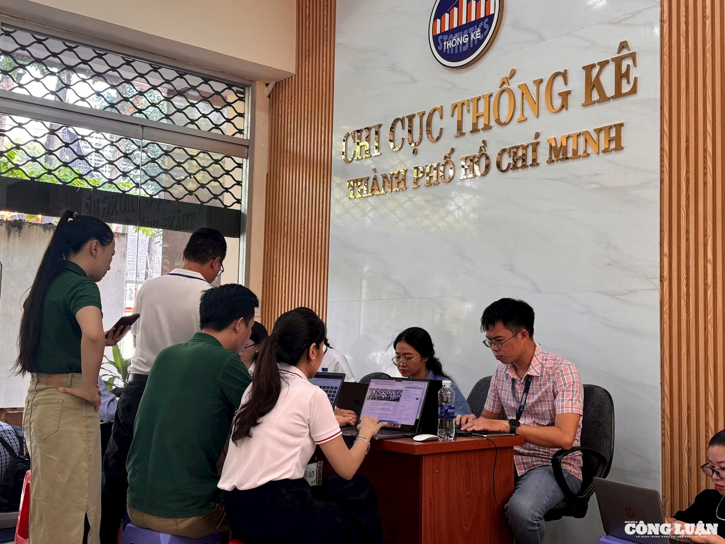 binh-chung-bao-chi-7.jpg