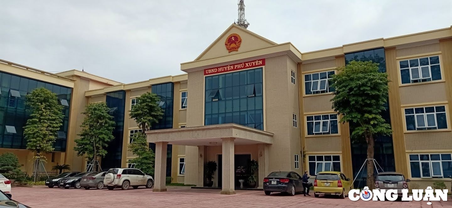 Trụ sở UBND huyện Phú Xuyên
