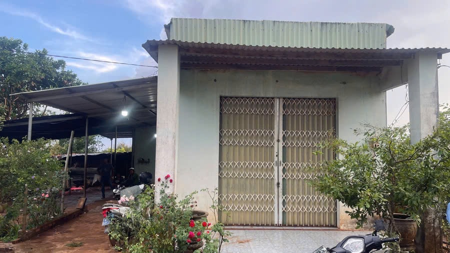 Căn nhà nơi phát hiện thi thể 3 mẹ con