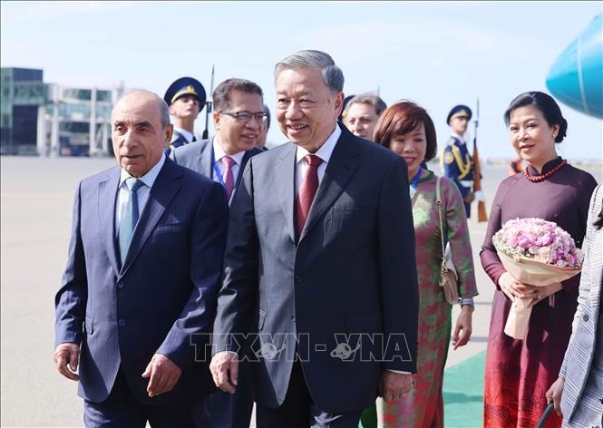 azerbaijan-a21.jpg
