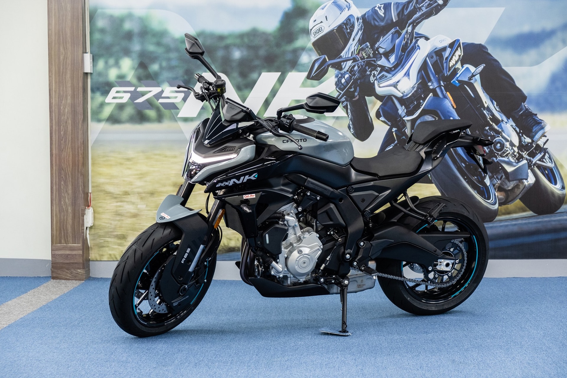 Mẫu xe CFMoto 675NK.