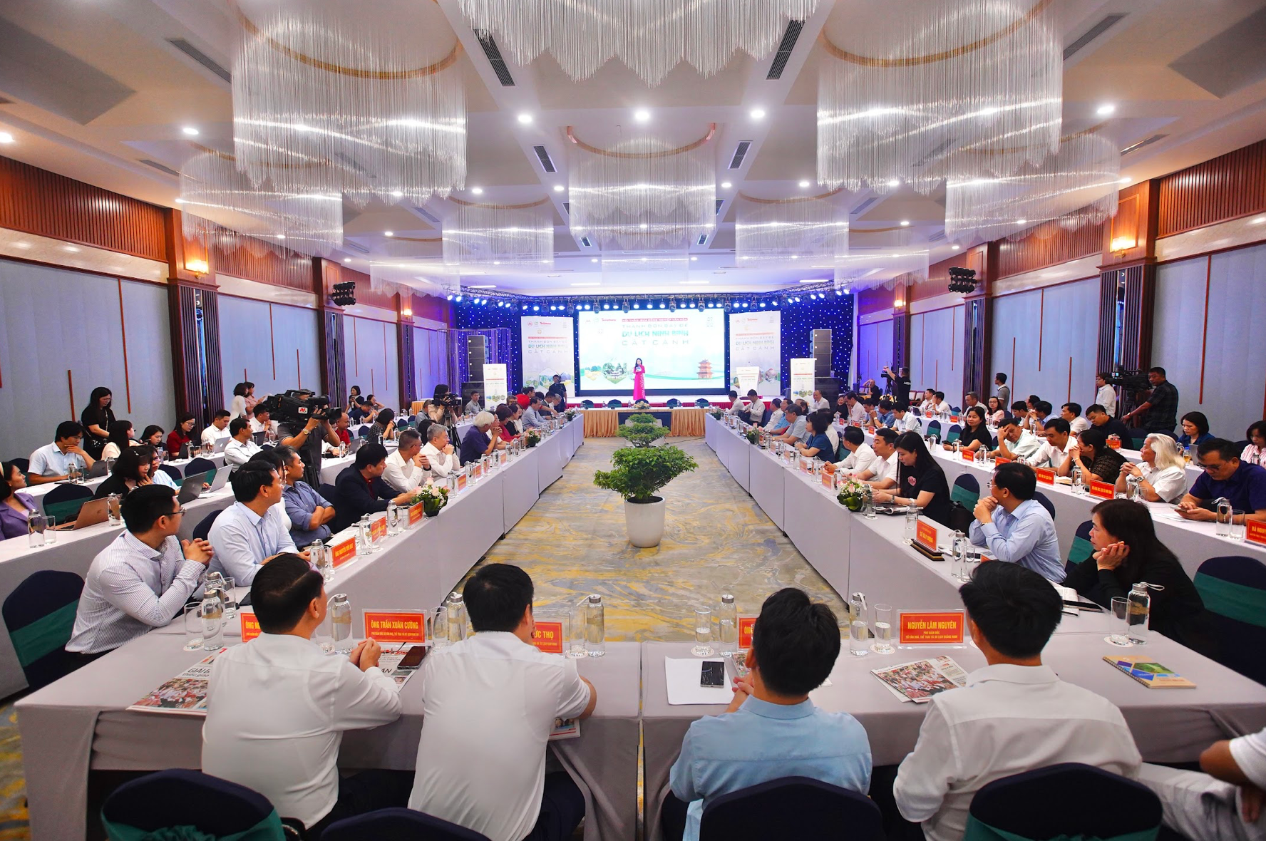Ảnh màn hình 2025-05-09 lúc 15.44.36