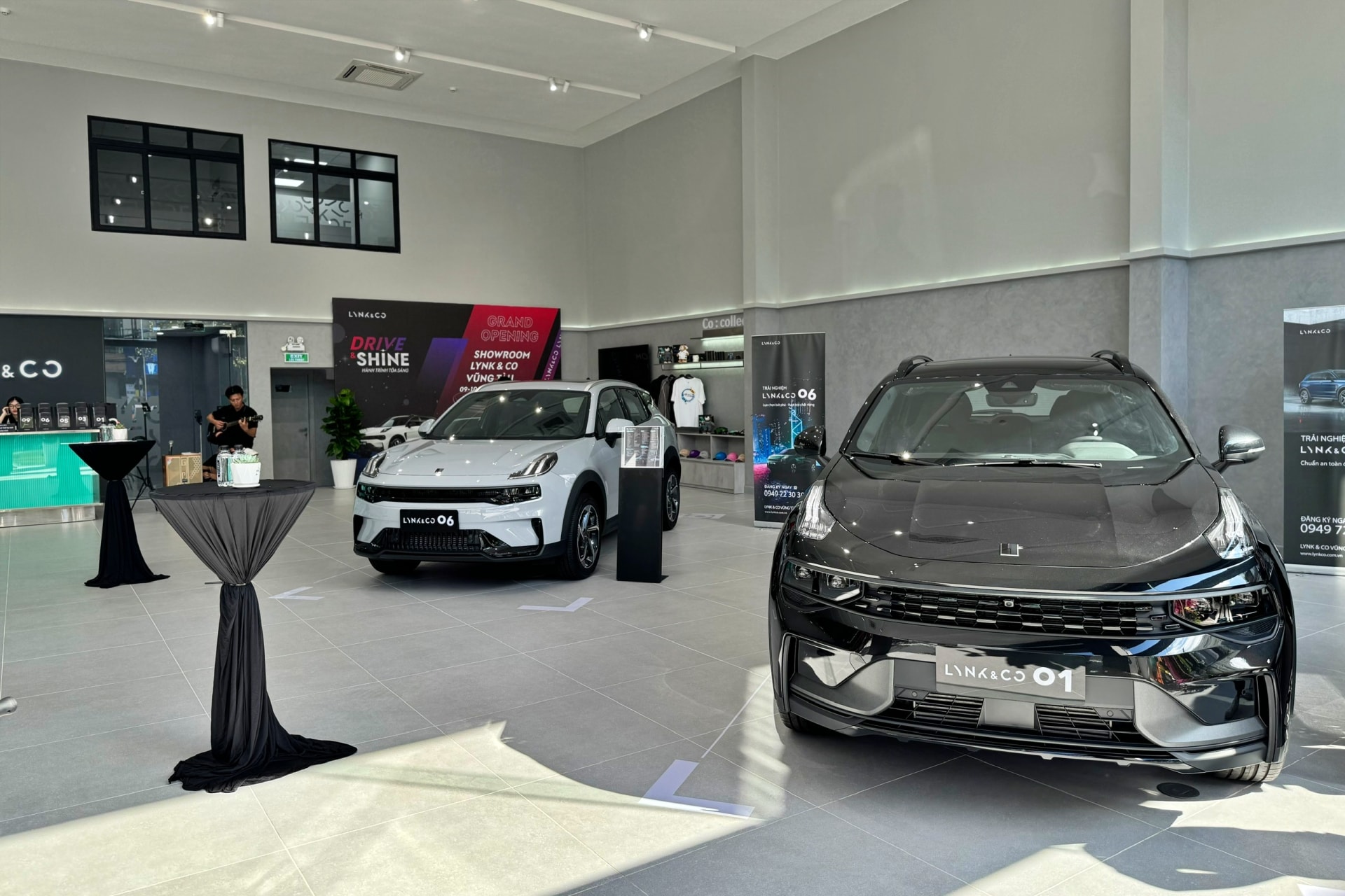 Khu vực trưng bày tại đại lý Lynk Co Vũng Tàu - Ảnh: LC