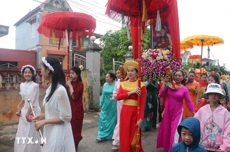1muoi thuy hai12