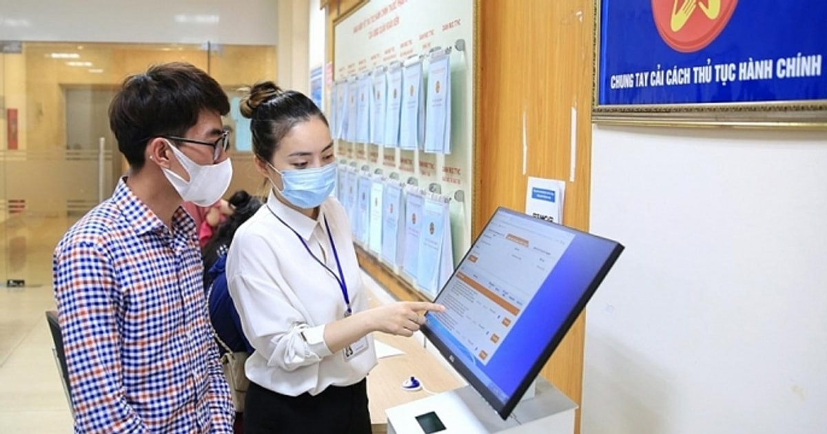 congluan-cdn.congluan.vn-files-news-2025-02-19-_ha-noi-so-hoa-100-ket-qua-thu-tuc-hanh-chinh-truoc-31-12-2025-163044.jpg