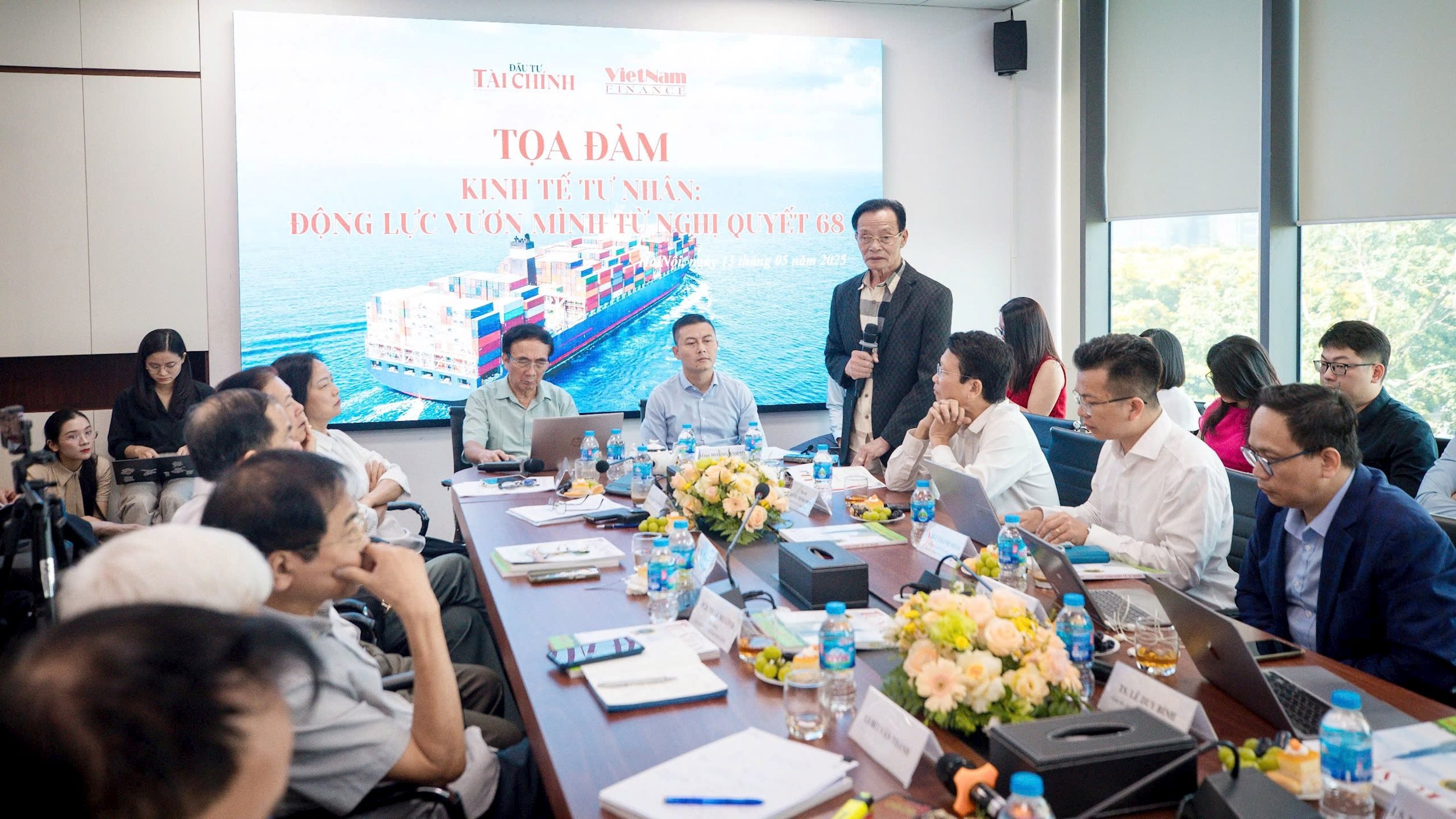 Toan canh toa dam