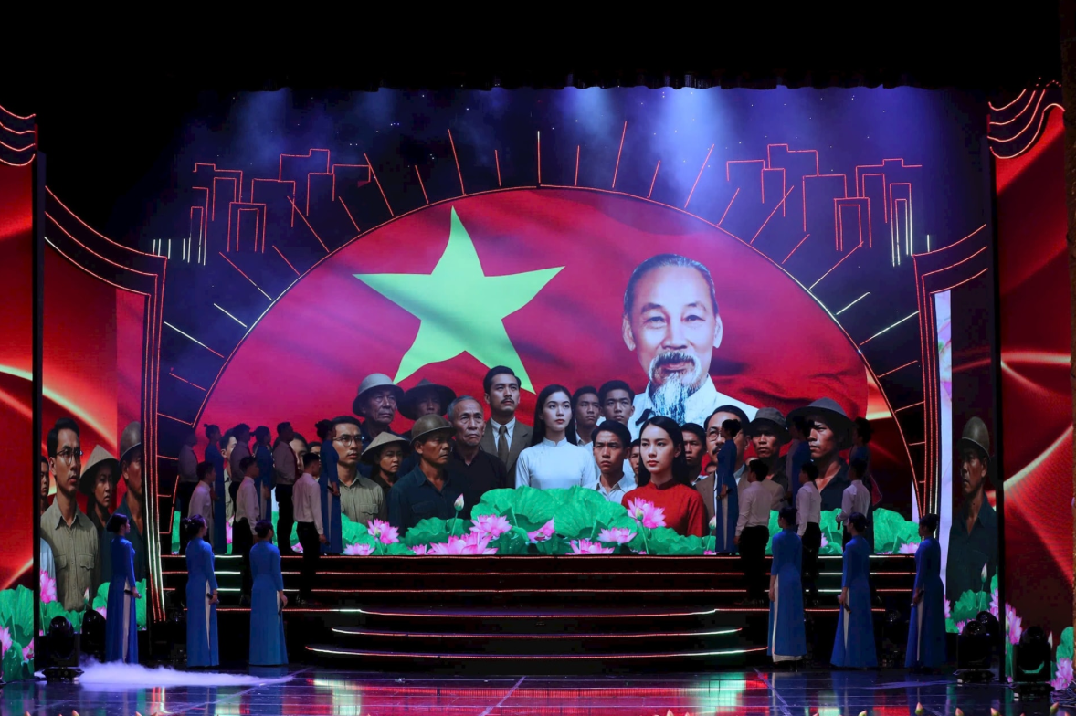 Ảnh màn hình 2025-05-14 lúc 22.03.49