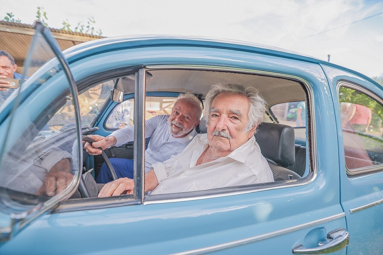 mujica1.jpg