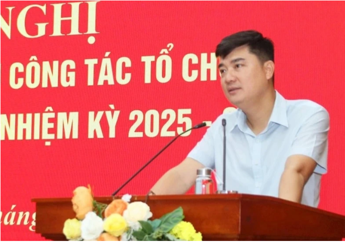 Ông Trần Việt Hùng 1