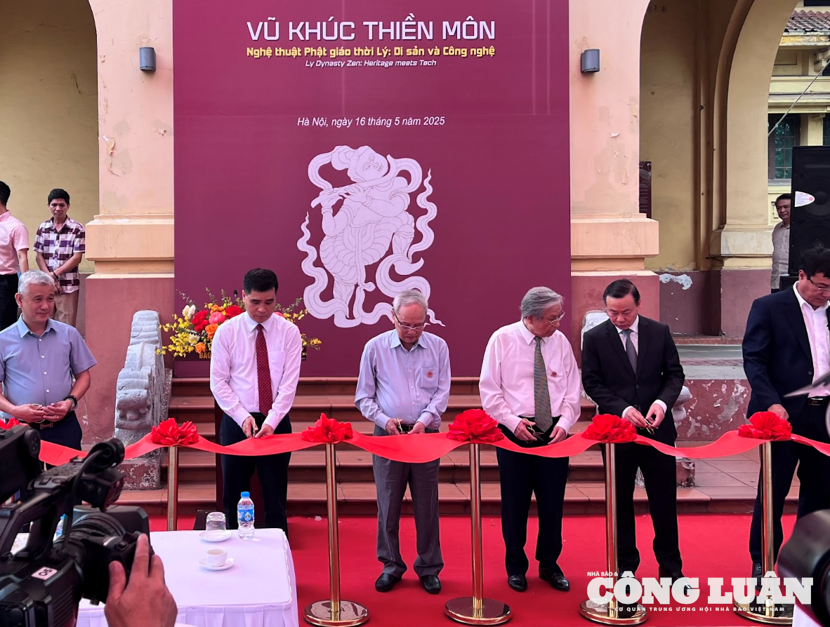 Ảnh màn hình 2025-05-16 lúc 13.04.57