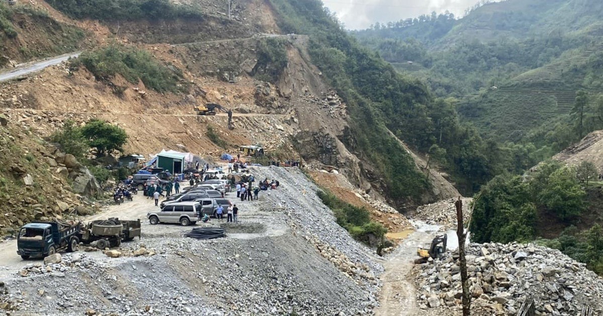 thuy-dien-lai-chau-17473930040071087976160-0-0-554-1058-crop-1747393104674431972124.jpeg