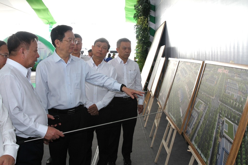 hinh1-ptt-xem-quy-hoach-17474540540671183177560.jpg