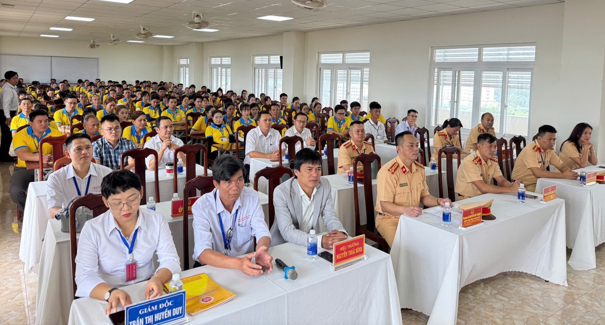 Sát hạch lái xe