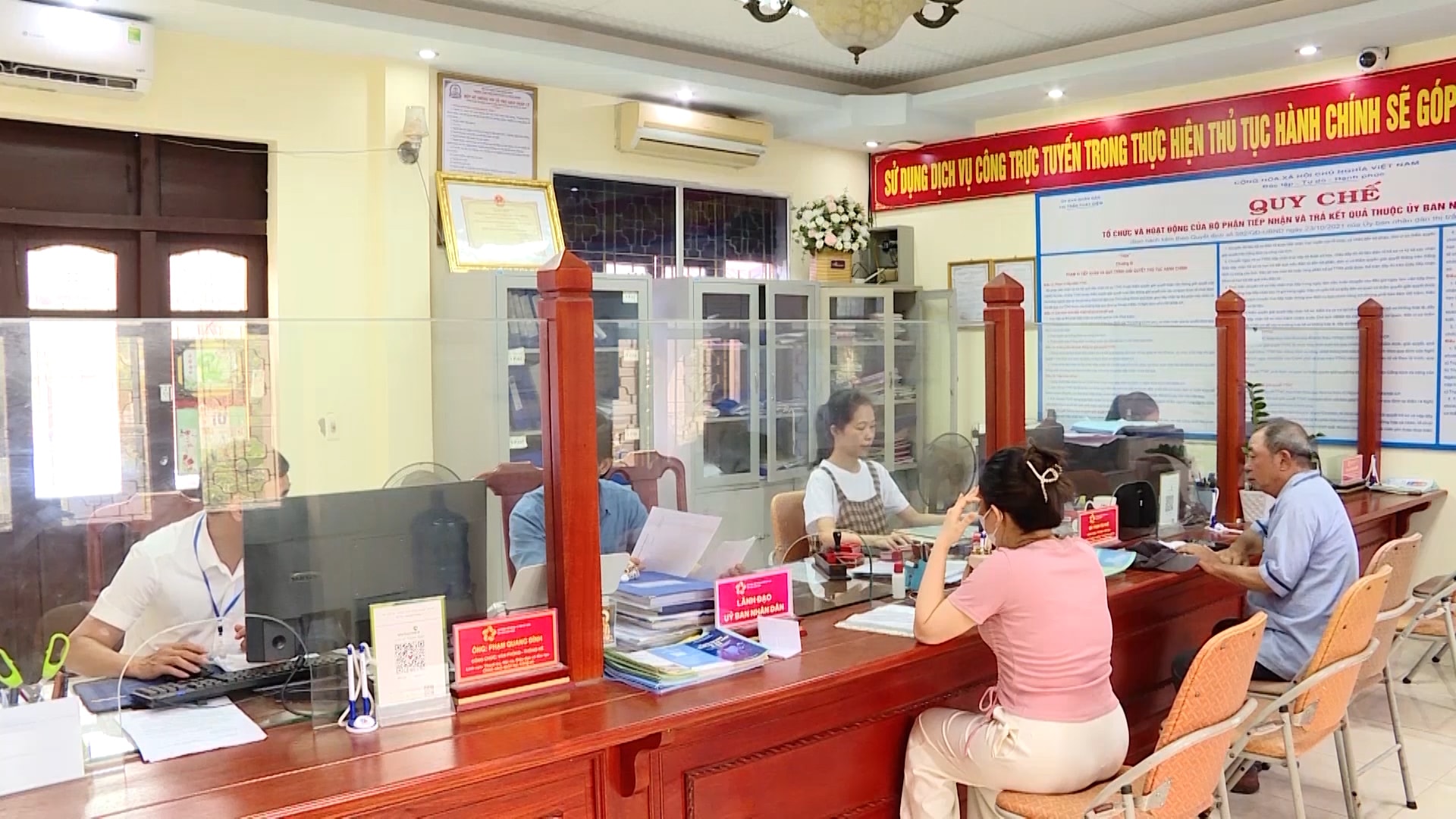 h_cuong4823_01_00_00_38_12_still007_09355516092024.jpg
