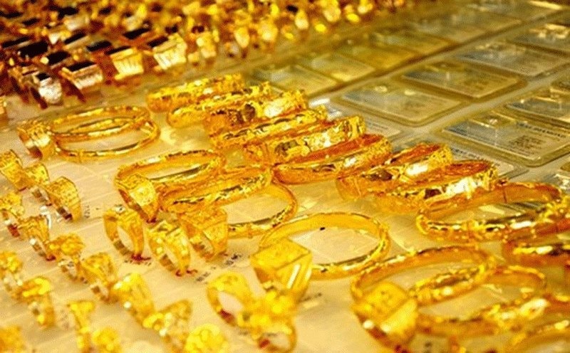 Giá vàng hôm nay 24/5/2025: Trong nước ổn định ở mức cao, thế giới tăng mạnh