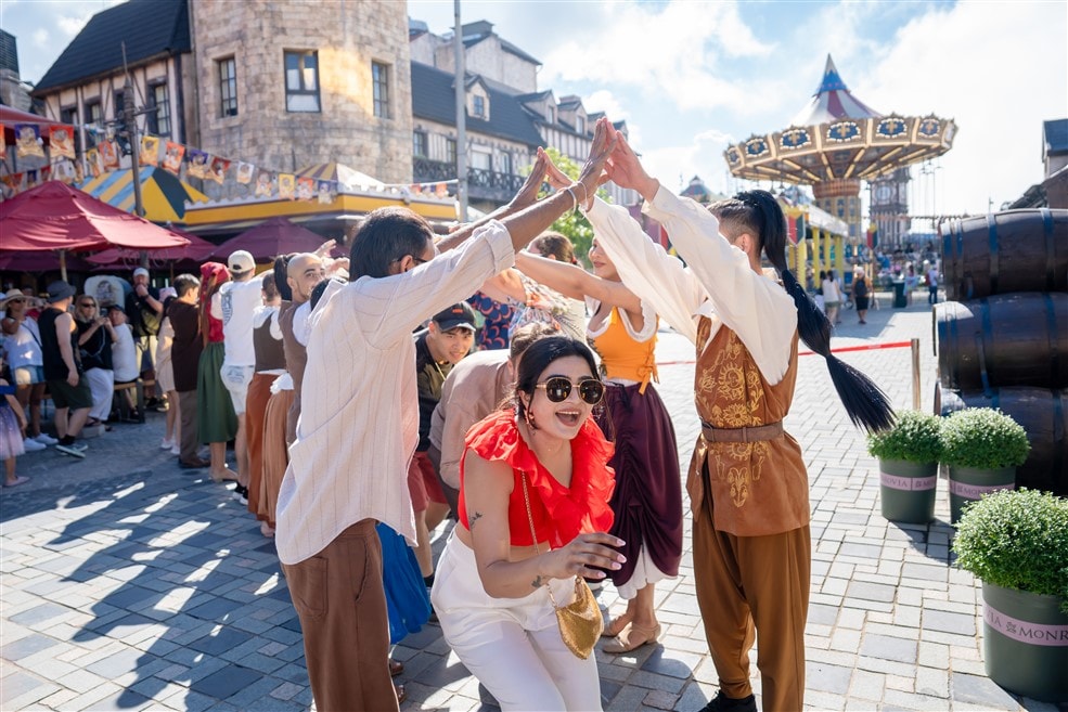 Show Hội chợ Hạnh phúc (4)