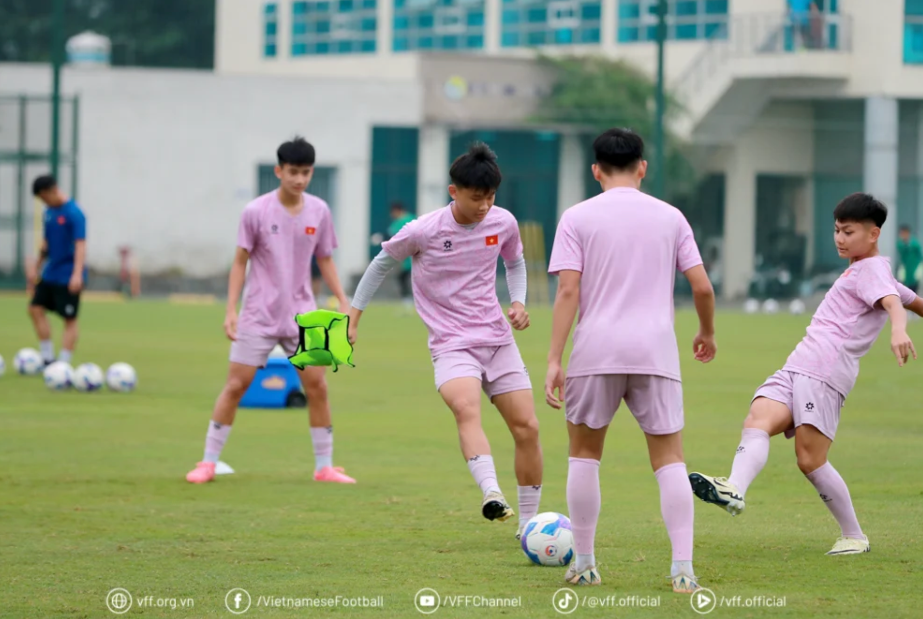 Ảnh màn hình 2025-05-24 lúc 12.02.50
