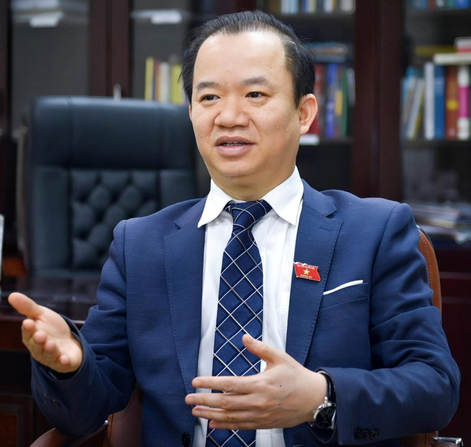 Ảnh màn hình 2025-05-25 lúc 15.52.42