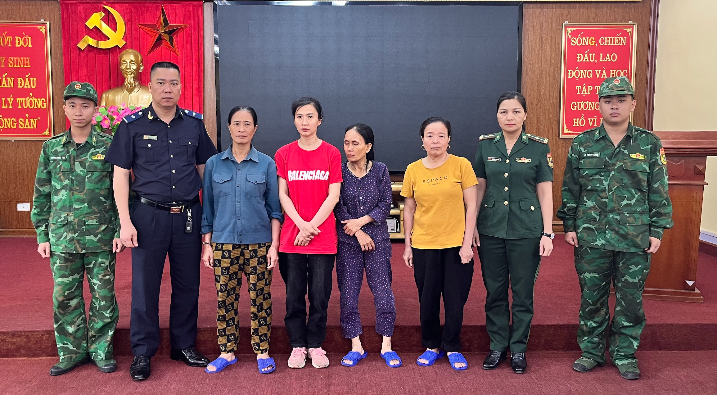 Ảnh màn hình 2025-05-25 lúc 23.25.46