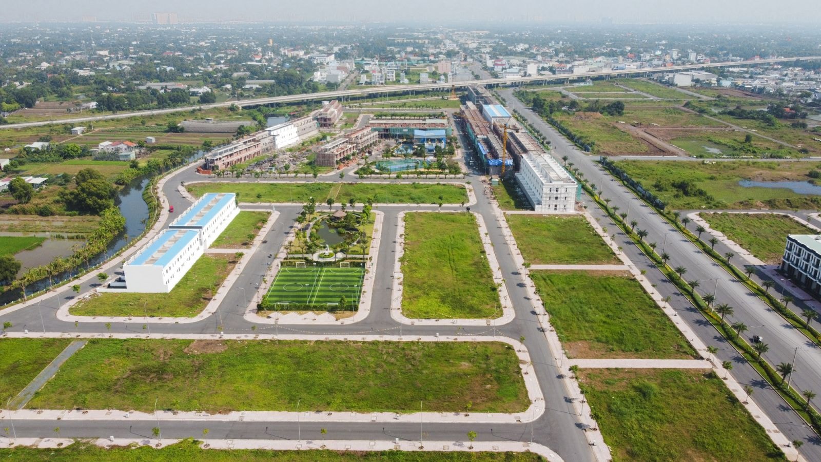 Đất nền vùng ven TP HCM