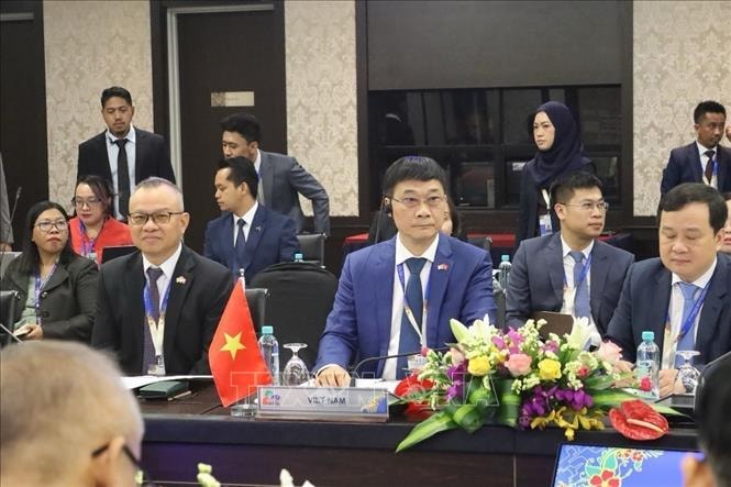 Đoàn Đại biểu Quốc hội Việt Nam tham dự Phiên họp trù bị chuẩn bị cho Cuộc gặp giữa các lãnh đạo ASEAN và AIPA lần thứ 14 - Ảnh: TTXVN