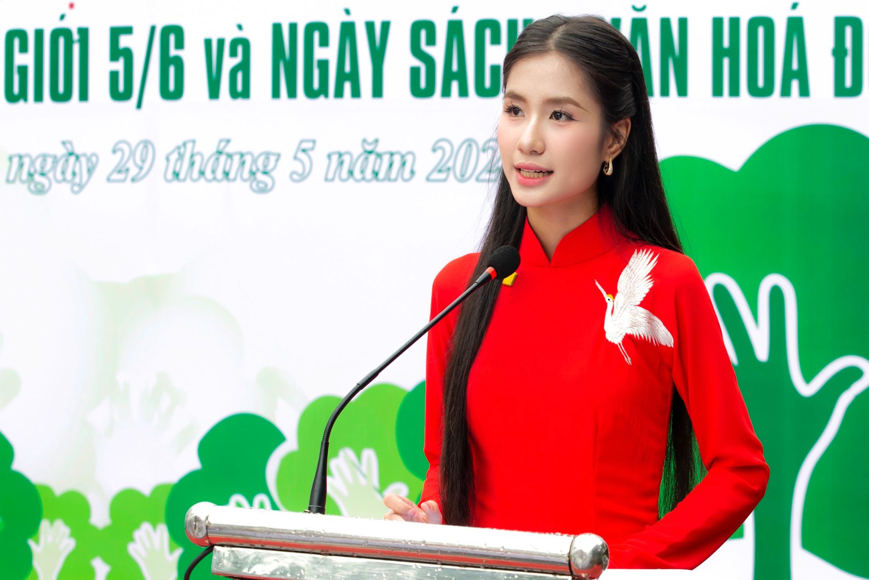 Ảnh màn hình 2025-05-29 lúc 20.54.00
