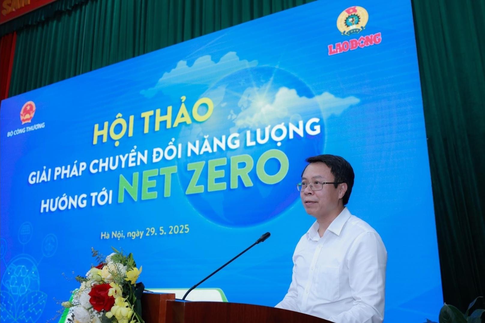 hoi-thao-3.jpg