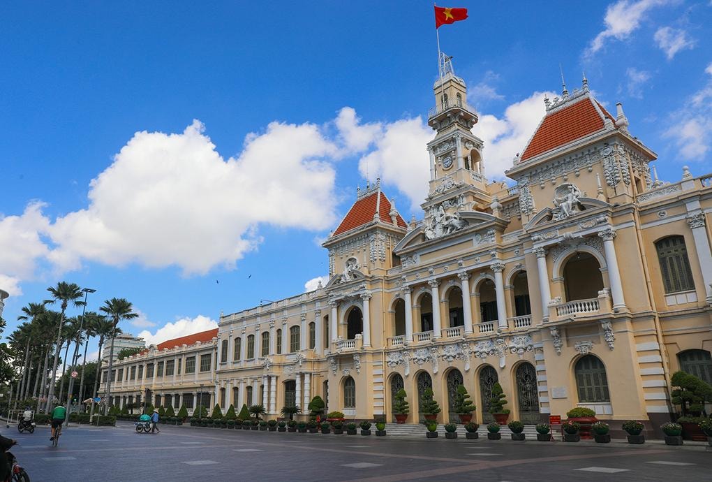 1208so-du-lich-tp-ho-chi-minh-trien-khai-ho-tro-huong-dan-vien-du-lich-gap-kho-khan-do-dai-dich-covid-19.jpg