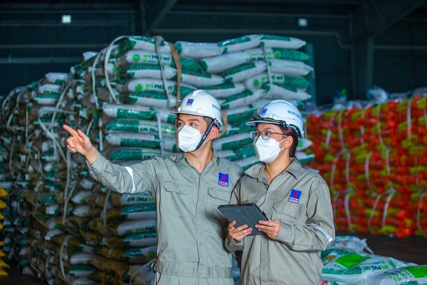Người lao động gắn bó lâu dài với PVFCCo bởi được lao động, được sống trong môi trường văn hóa doanh nghiệp rất… văn hóa.