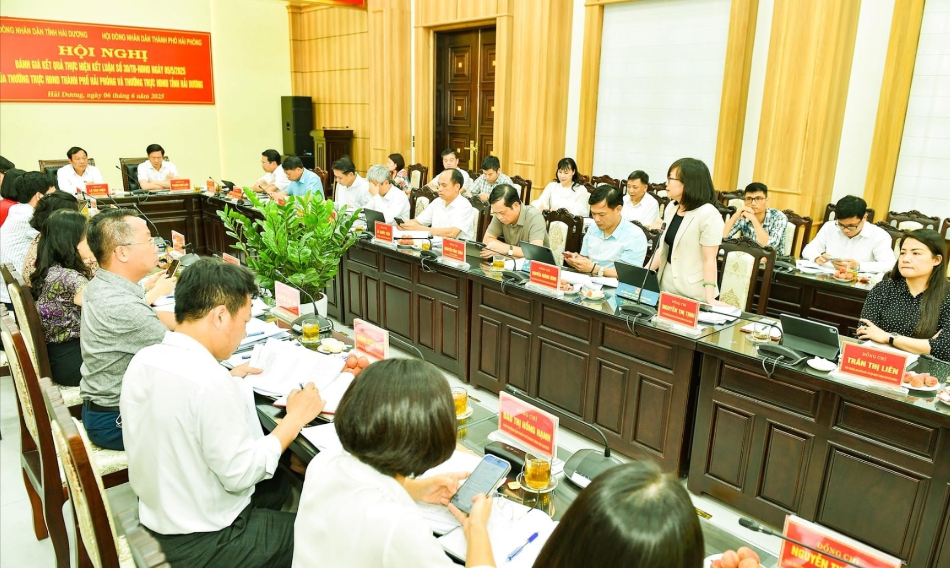 quang-canh-1-.jpg