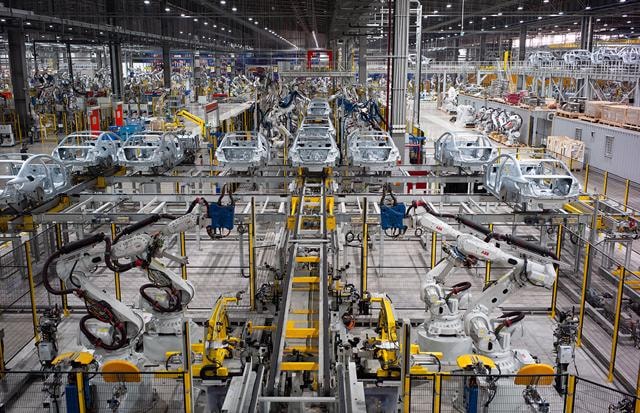 Ngành công nghiệp ô tô toàn cầu đang thừa công suất nghiêm trọng
