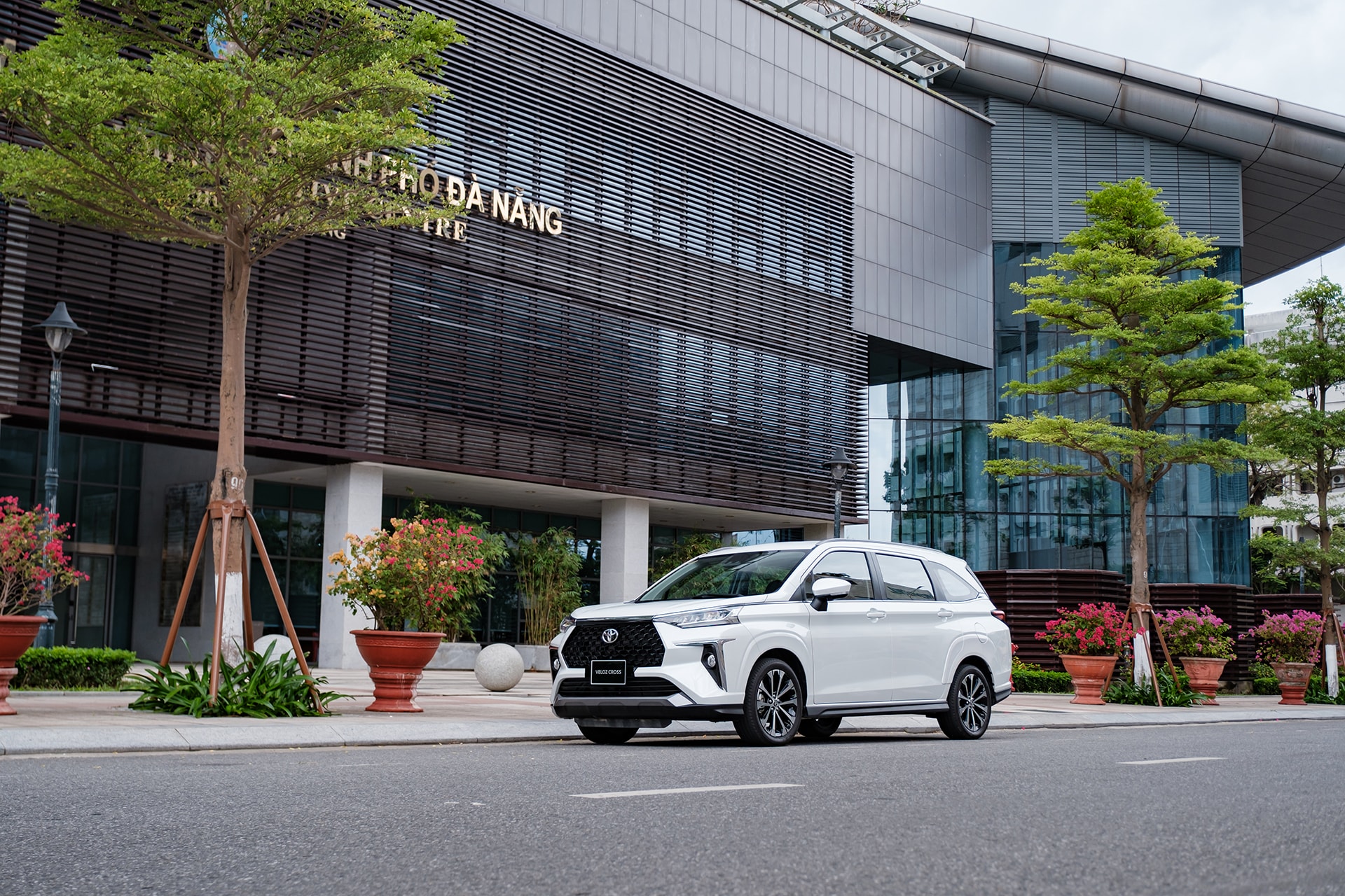 Mức giảm giá cao nhất 66 triệu đồng thuộc về mẫu xe Toyota Veloz Cross - Ảnh: TMV