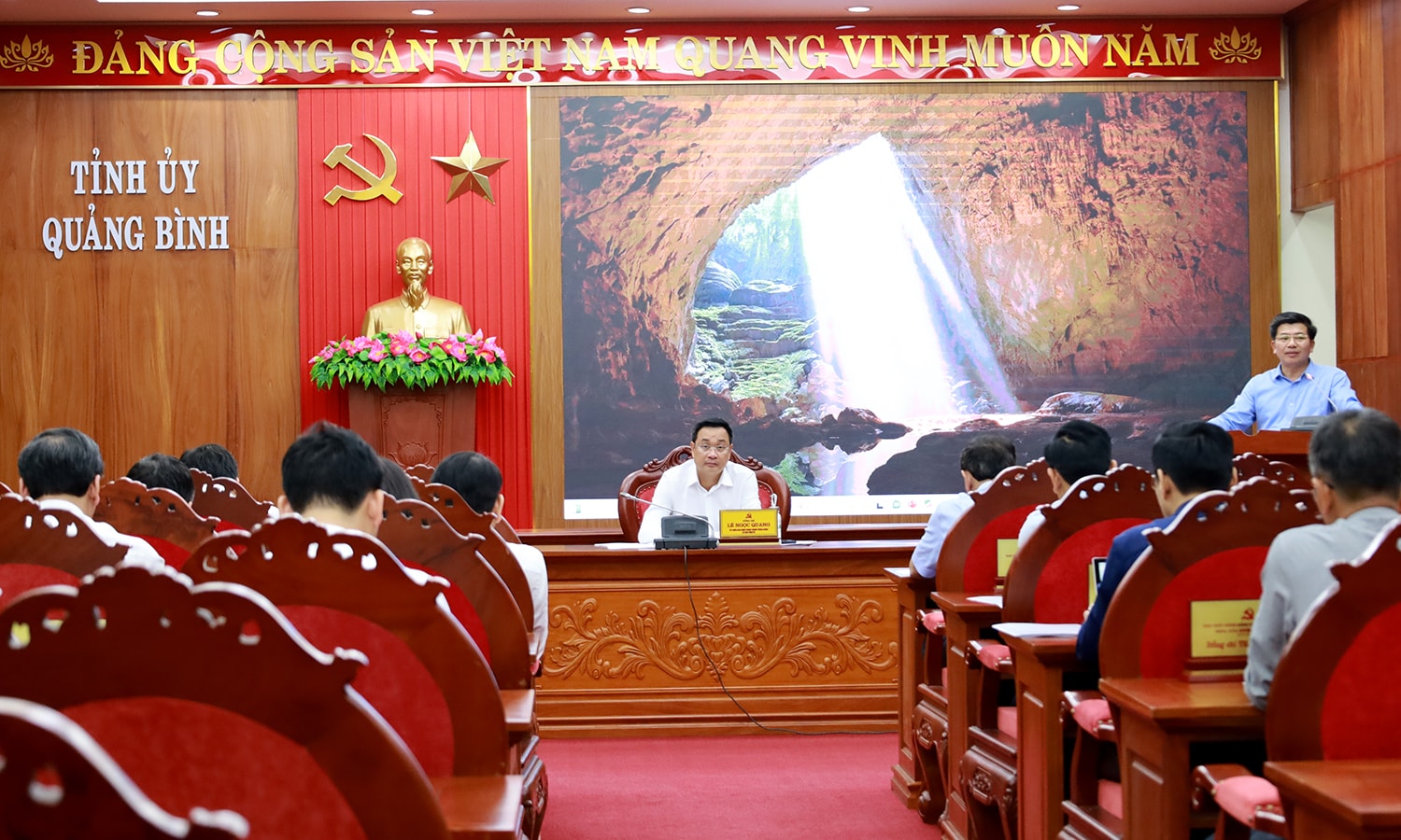images810681_moi_nong_dt.jpg