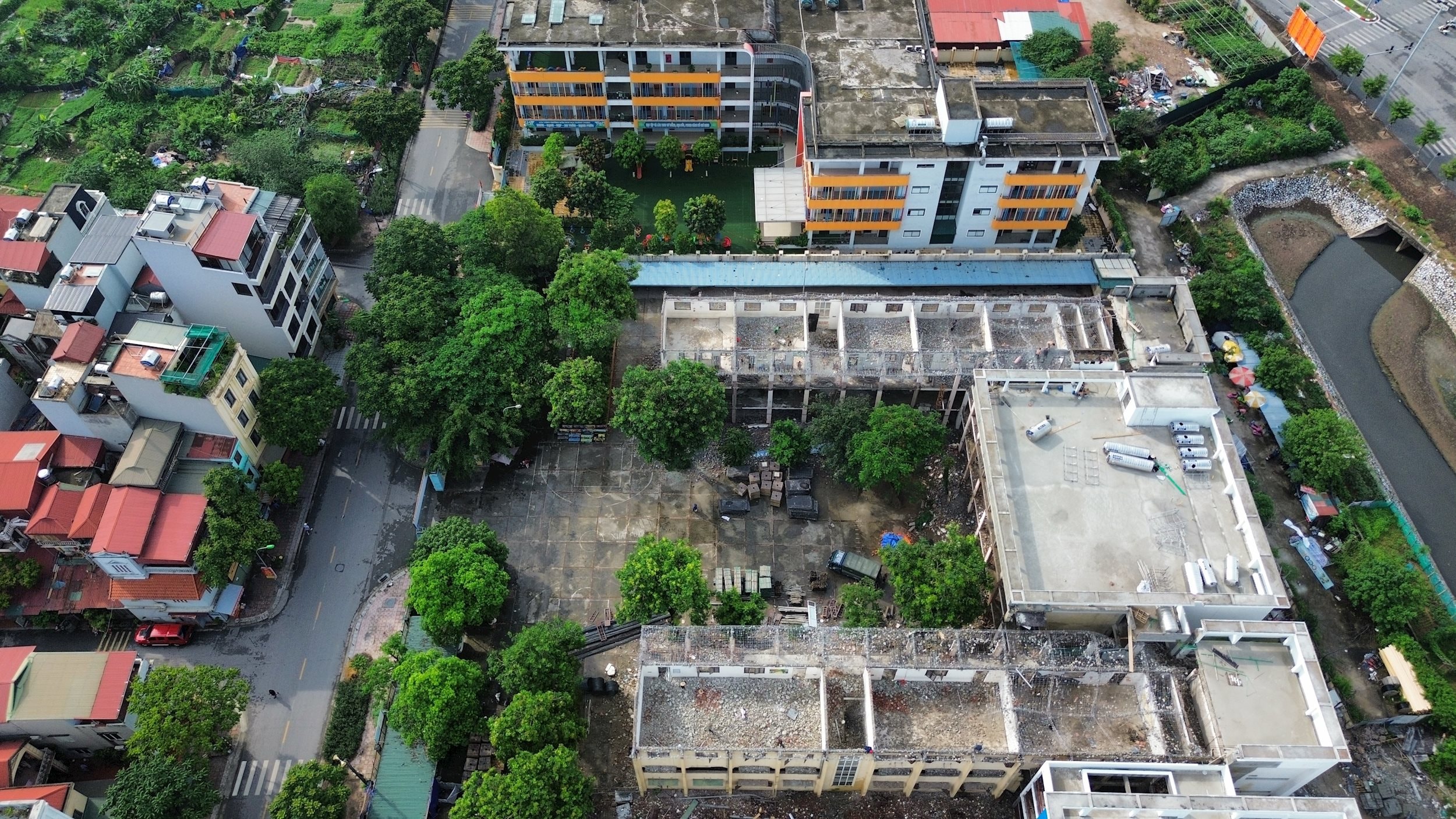 dji_fly_20250615_155354_120_1749977642211_photo_optimized.jpg