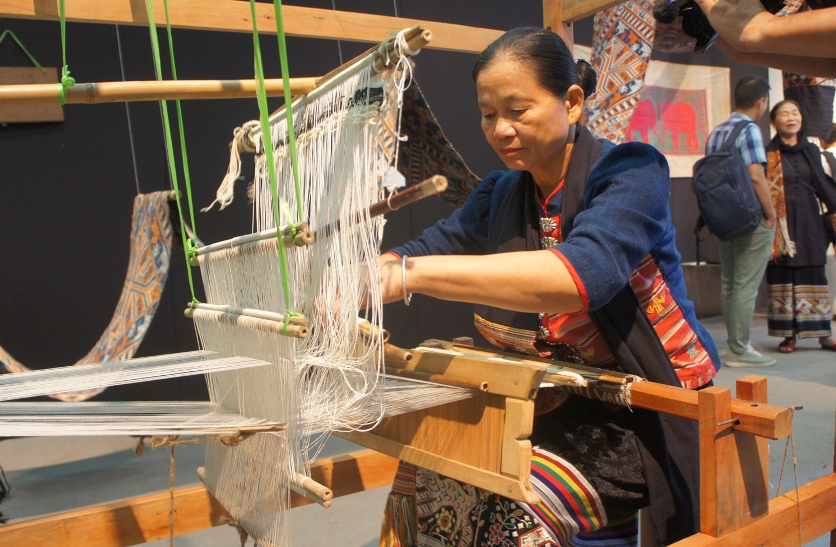 TS. Trần Hữu Sơn, Viện trưởng Viện Nghiên cứu ứng dụng văn hóa - du lịch: Cộng đồng phải được giao quyền quyết định việc phục dựng, bảo tồn di sản văn hóa 