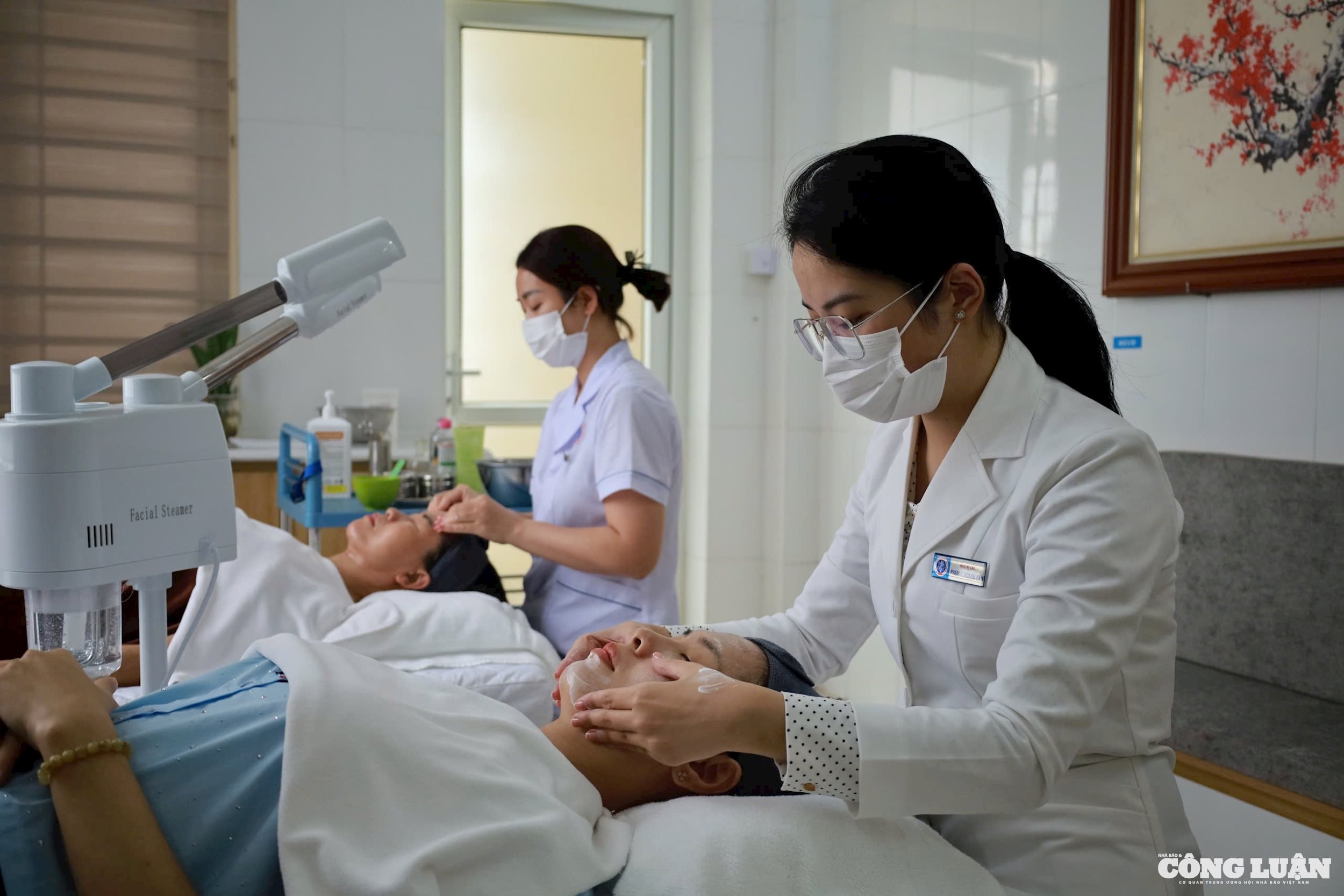 1. Bộ phận chăm sóc và chống lão hoá da bằng y học cổ truyền kết hợp y học hiện đại