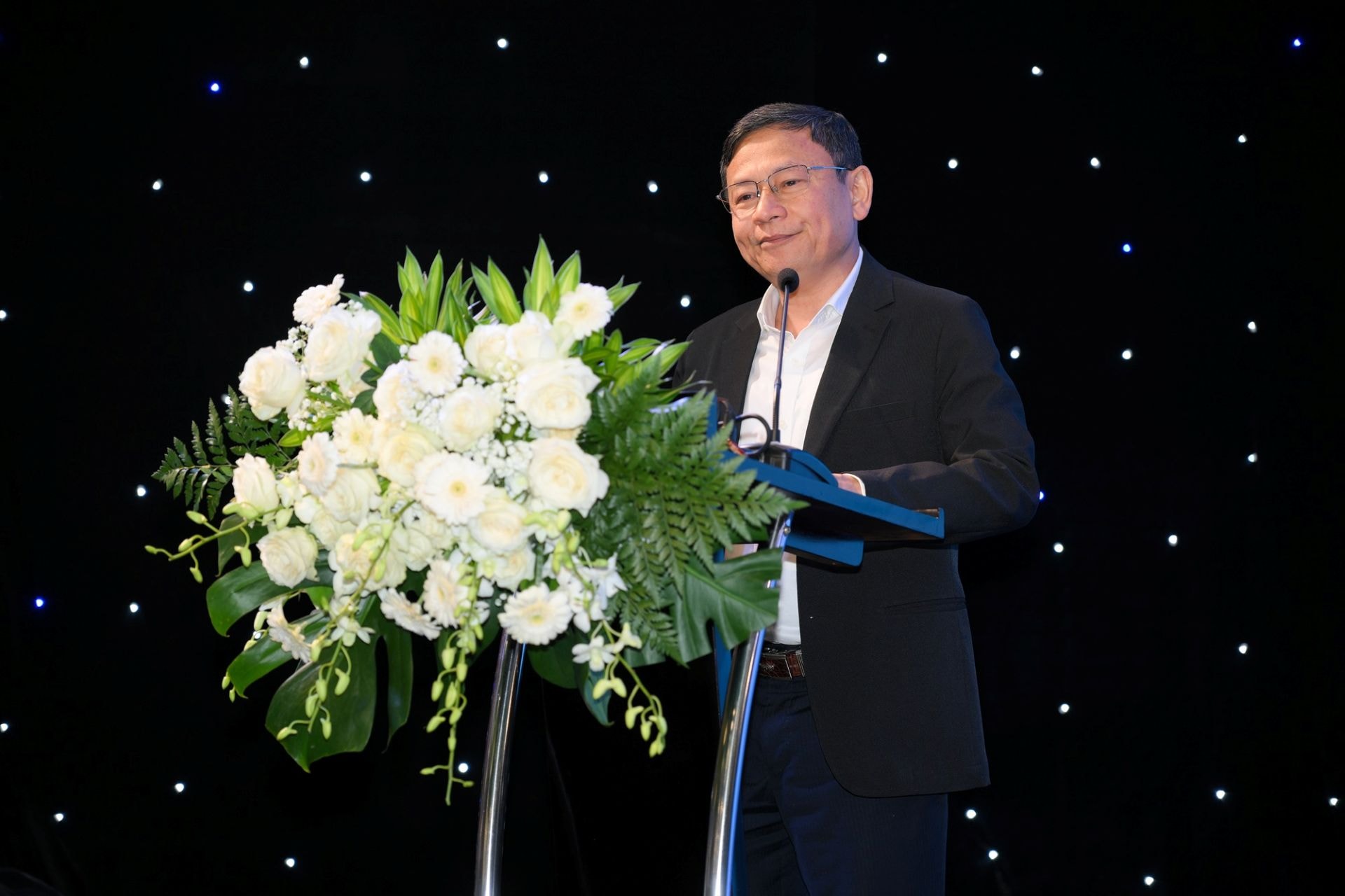 Anh 1