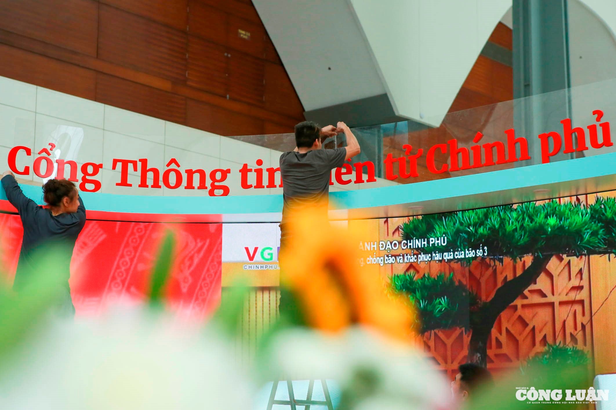 hội báo _22