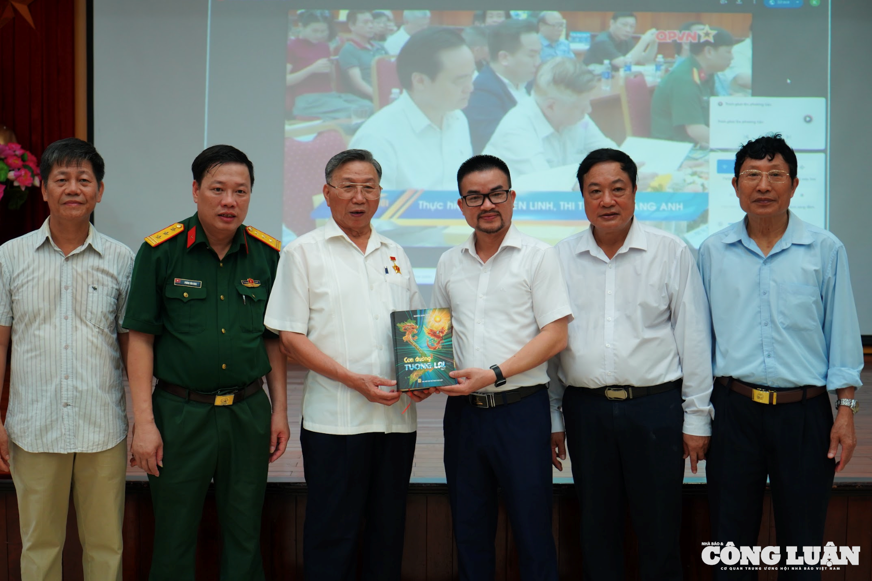 Ảnh màn hình 2025-06-19 lúc 15.03.52