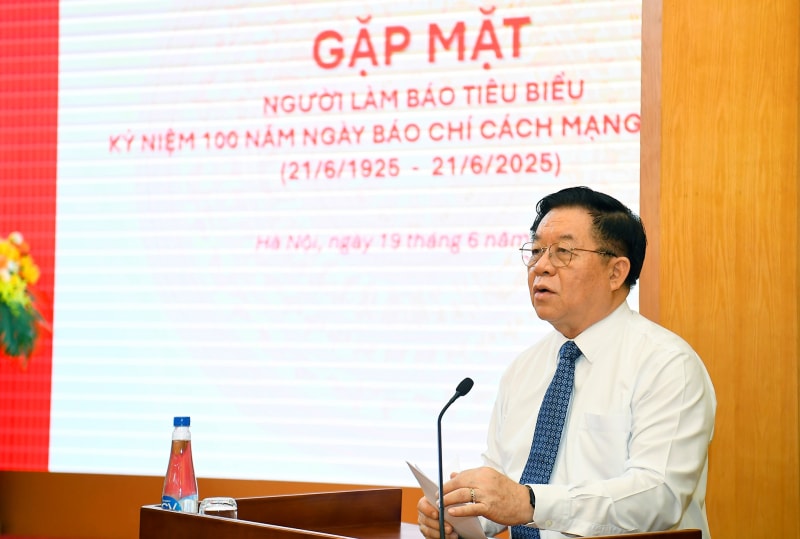 nghia-1750328851712.jpg