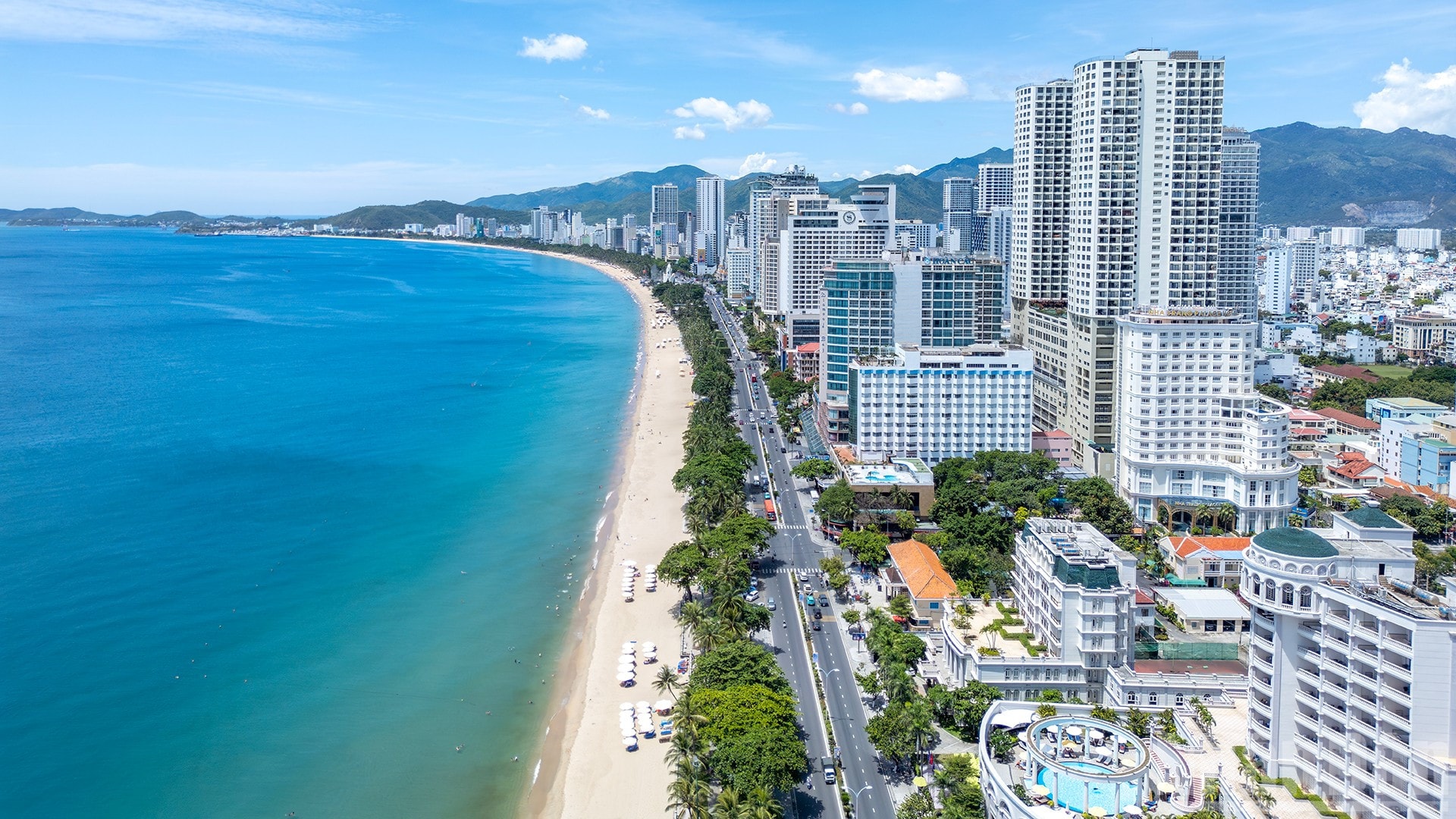 Thị trường Nha Trang cũng đang đợi cú hích từ các 