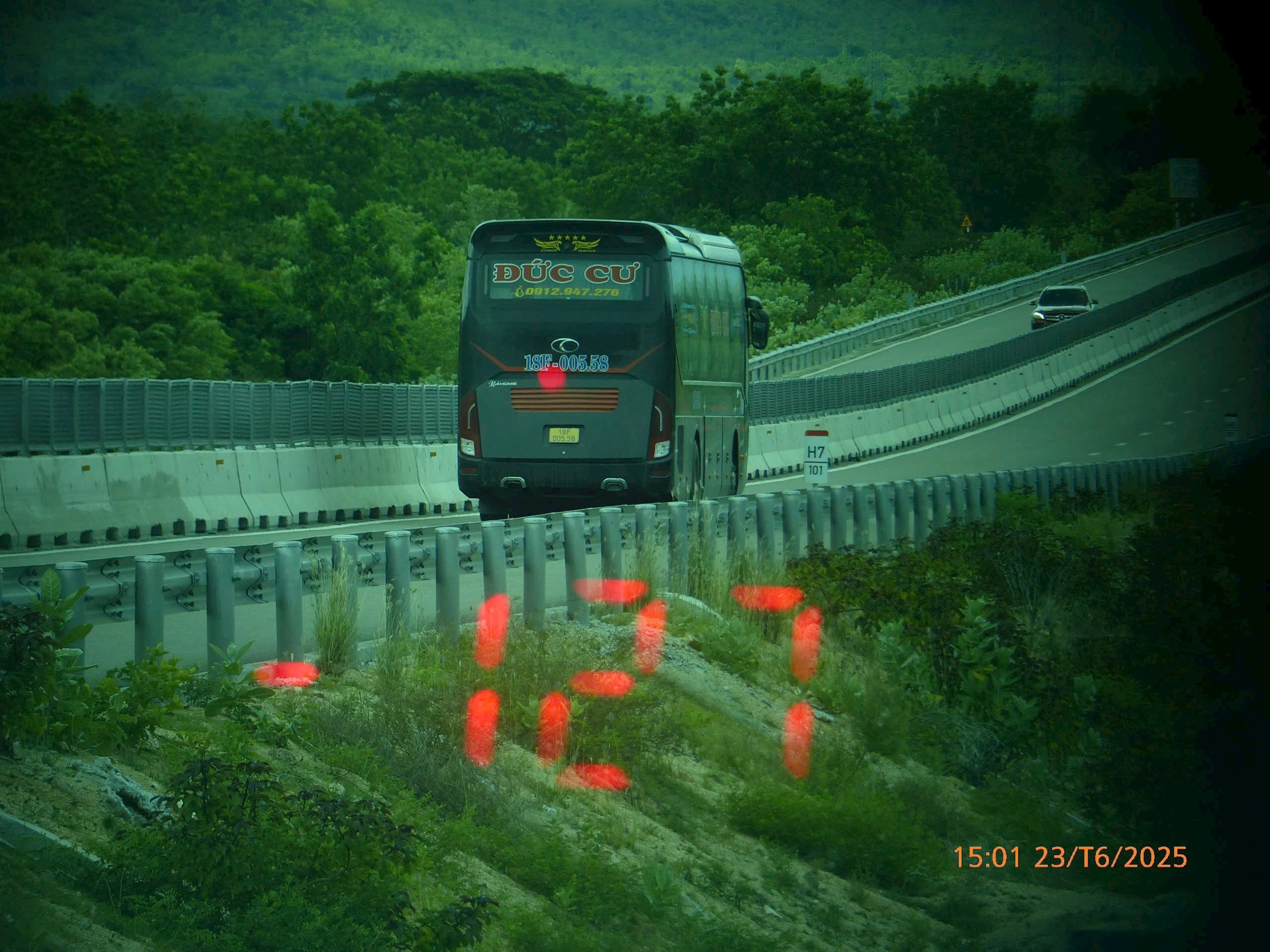 z6734408503876_8274df152ac6a42f0cc1650be99a55db.jpg