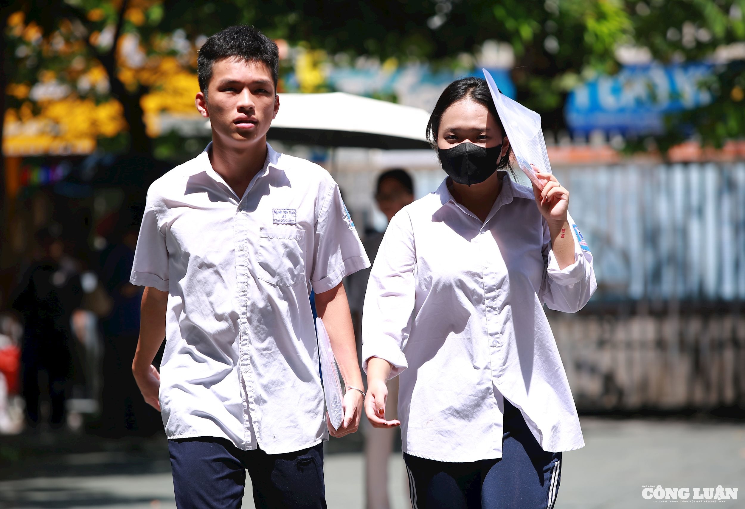 Kỳ thi tốt nghiệp THPT năm 2025 có hơn 50.000 điểm thi trên cả nước. Trong đó, Hà Nội có 233 điểm thi tốt nghiệp trung học phổ thông được đặt tại các trường có cơ sở vật chất tốt, đáp ứng các điều kiện an toàn.