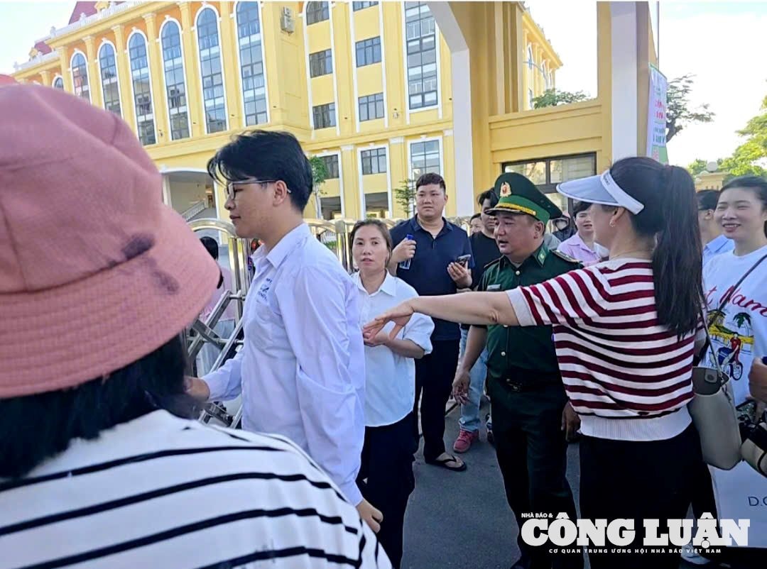 anh-2-diem-thi-truong-tran-phu-mong-.jpg