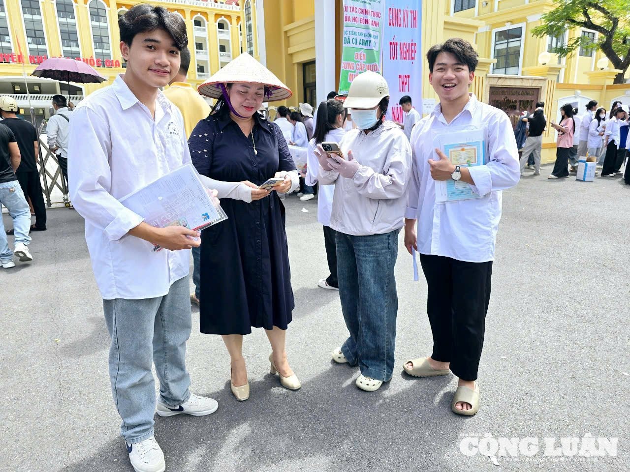 anh-5-diem-thi-truong-tran-phu-mong-.jpg