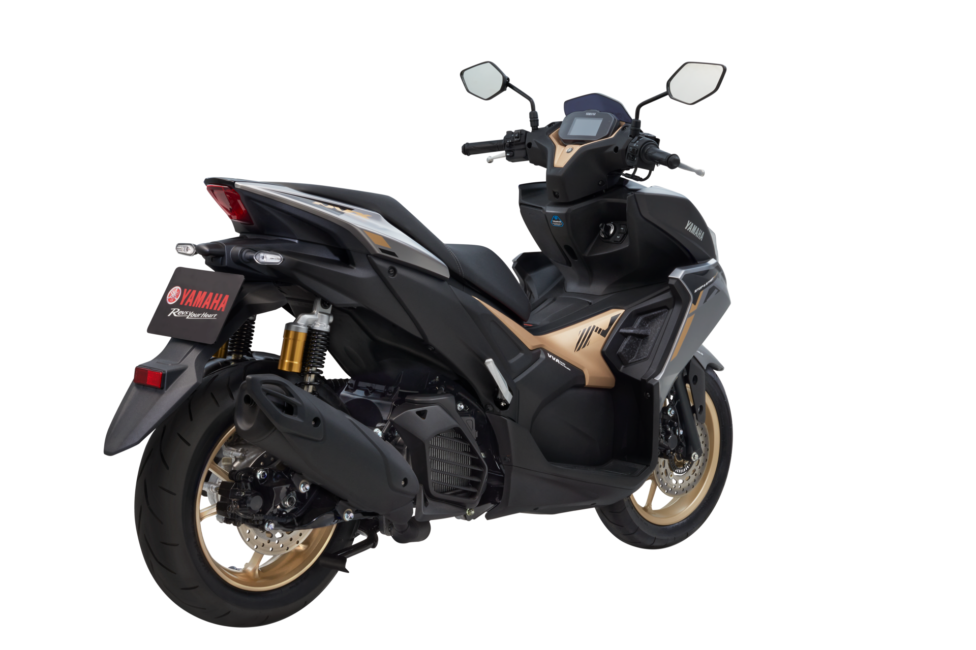 Yamaha NVX 155 là đối thủ cạnh tranh trực tiếp với Honda Air Blade 160.
