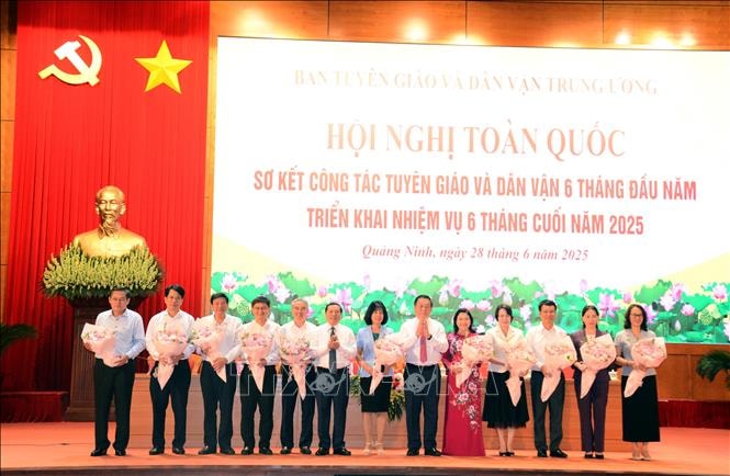 hoi-nghi2-28625.jpg