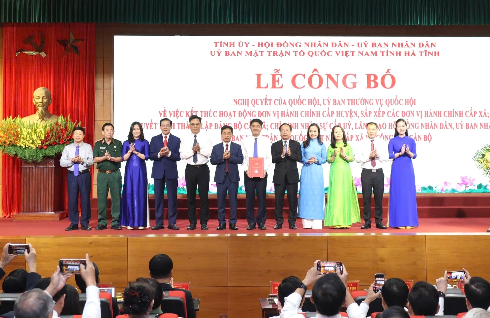 gen-h-z6756072955546_0ec4524faacb4540448a5c756abd0a29.jpg